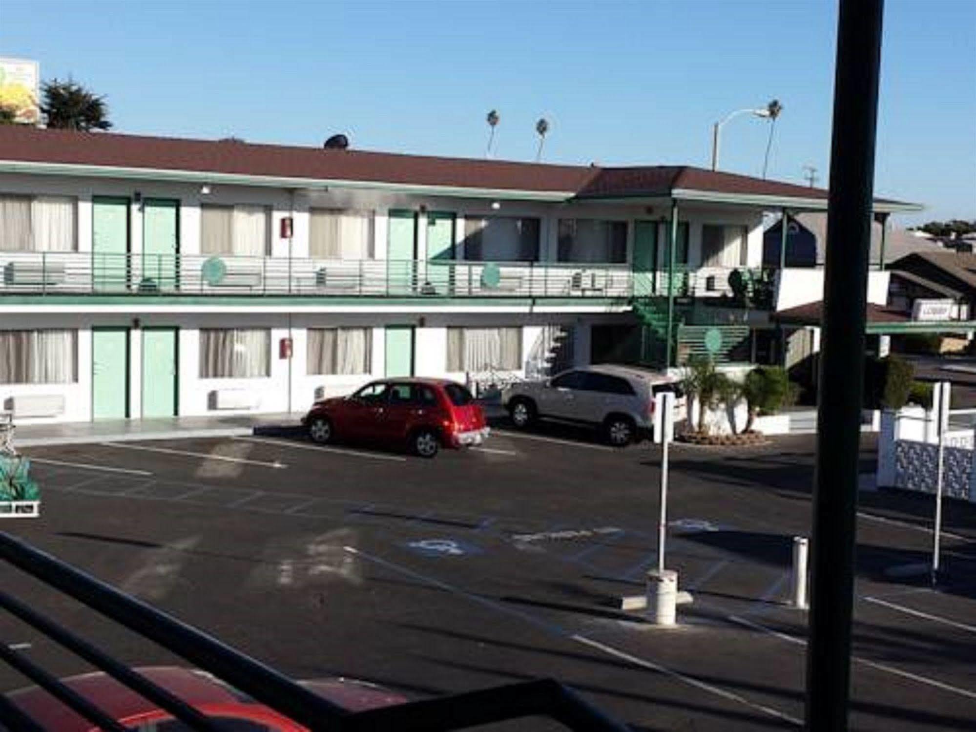 Travelers Beach Inn Ventura Exterior photo